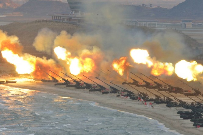 11 bức ảnh “té ngửa” về sức mạnh quân sự của Triều Tiên ảnh 2