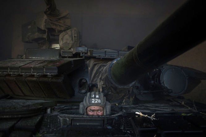 Xung đột Ukraine: Những hình ảnh 'hơn vạn lời nói' ảnh 2