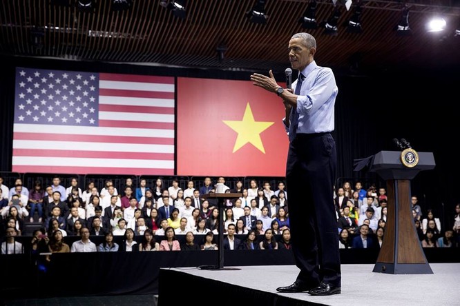 Ảnh Việt Nam đón Obama trang trọng và nồng hậu lên fanpage Nhà Trắng ảnh 15