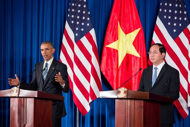 Ảnh Việt Nam đón Obama trang trọng và nồng hậu lên fanpage Nhà Trắng ảnh 6
