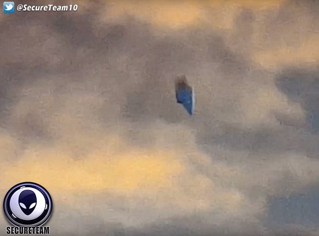 Video: UFO xuất hiện ở Ohio, Mỹ ảnh 1