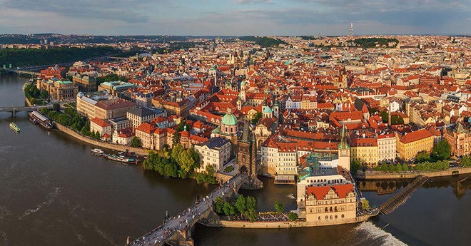 Đẹp mê hồn những thành phố nổi tiếng nhìn từ trên cao ảnh 10