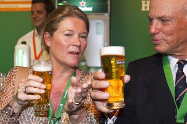 Charlene de Carvalho-Heineken với thương hiệu Heineken nổi tiếng toàn cầu đã có vị trí thứ 12 với 11,7 tỷ USD.