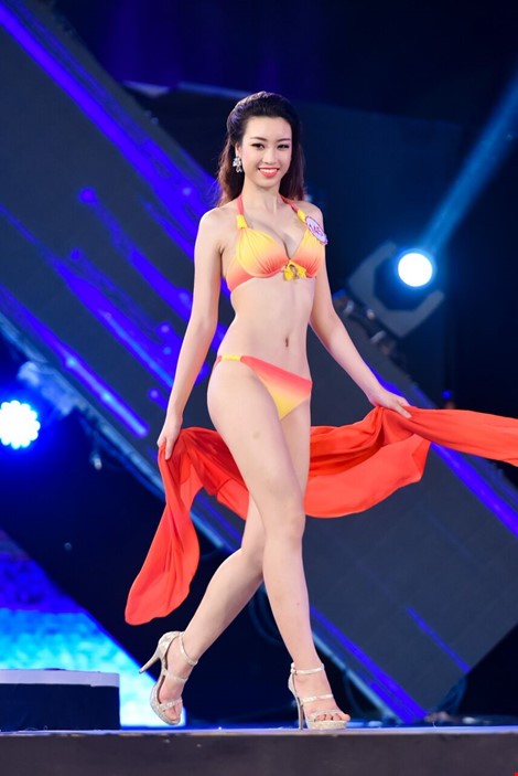 Mãn nhãn màn trình diễn bikini của 18 nhan sắc phía Bắc vào CK HHVN 2016 ảnh 15