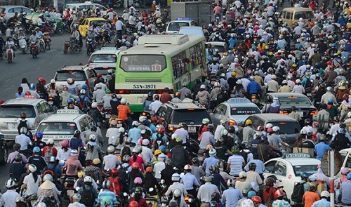 Báo Mỹ: Ô tô tự lái "thất thủ" trước giao thông Việt Nam ảnh 2