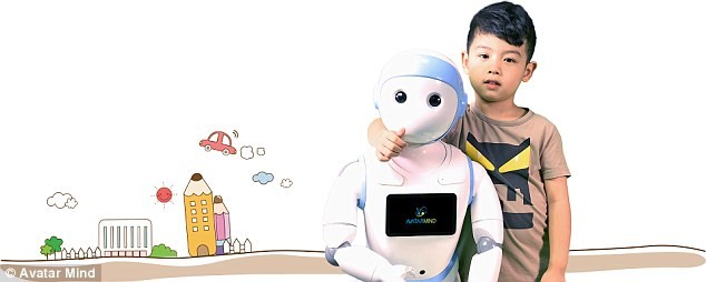 Video: Robot bảo mẫu được 80% trẻ em yêu thích, giá 26 triệu đồng ảnh 1