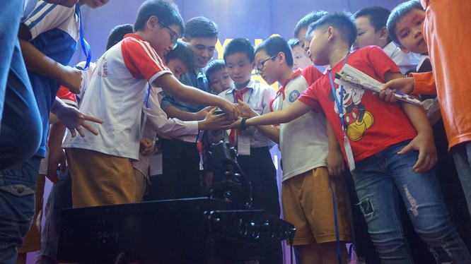 65 đội “kỹ sư robot” nhí giành vé dự thi quốc tế tại Malaysia ảnh 10