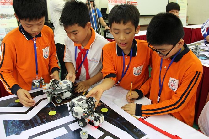 65 đội “kỹ sư robot” nhí giành vé dự thi quốc tế tại Malaysia ảnh 3