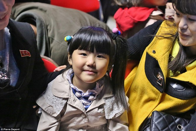 Những hình ảnh hiếm hoi về cuộc sống yên bình của trẻ em Triều Tiên ảnh 20