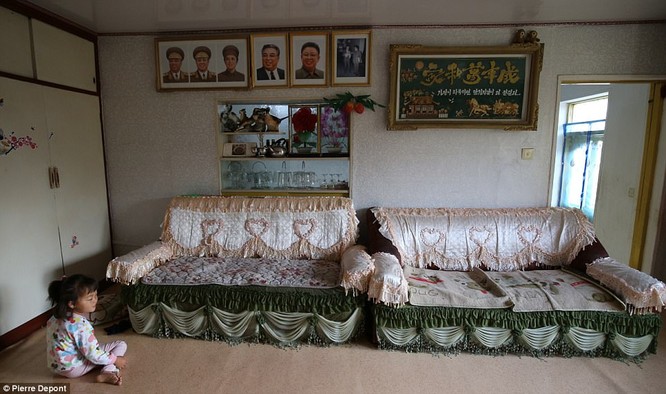 Những hình ảnh hiếm hoi về cuộc sống yên bình của trẻ em Triều Tiên ảnh 13