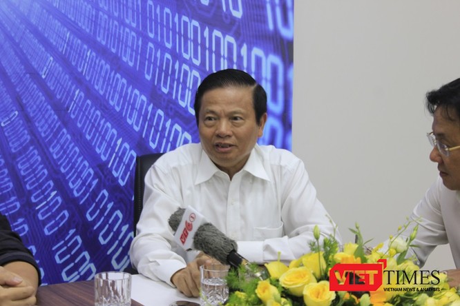 Cần điềm tĩnh, trí tuệ trước thông tin từ mạng xã hội (*) ảnh 2
