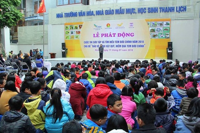 Toàn cảnh Lễ phát động tại trường Tiểu học Chu Văn An, Hà Nội. Ảnh: Thái Anh.