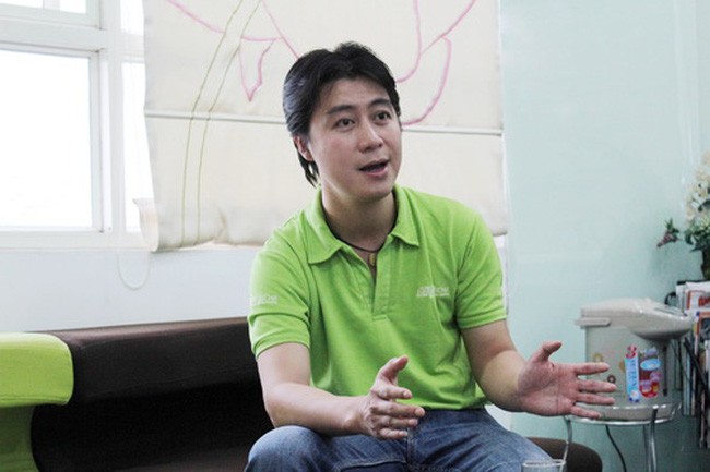 Phan Sào Nam -- Nguyên Chủ tịch một công ty chuyên về game online.