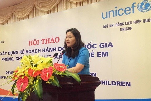 Thứ trưởng Nguyễn Thị Hà phát biểu tại hội thảo