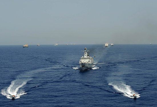 Hạm đội Nam Hải Trung Quốc tập trận chiếm đảo trên Biển Đông cuối năm 2012.