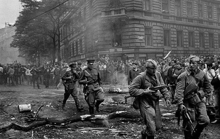 Sự kiện 1968 tại Tiệp Khắc: Chiến dịch làm lụi tàn “Mùa xuân Praha” (Kỳ 4) ảnh 2