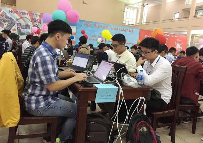 4 sinh viên ĐH Công nghệ - ĐHQGHN xuất sắc giành vé tham dự “Sinh viên với An toàn thông tin ASEAN 2019” ảnh 1