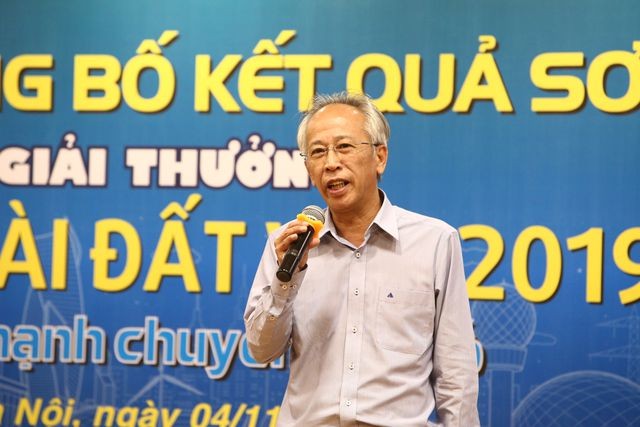 Ts Nguyễn Long - Chủ tịch Hội đồng Giám khảo Giải thưởng Nhân tài Đất Việt 2019 chia sẻ về những nét mới của Giải thưởng. 