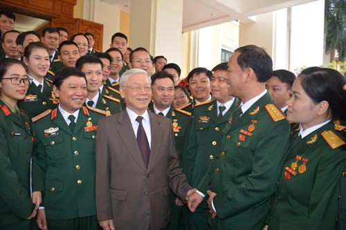 Tổng Bí thư Nguyễn Phú Trọng trong một cuộc gặp mặt các đại biểu ưu tú thanh niên quân đội