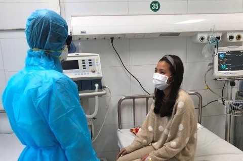 Nữ bệnh nhân N.T.T (25 tuổi, quê Yên Định, Thanh Hóa) đã ổn định sức khỏe và đang chờ kết quả xét nghiệm nCoV. (Ảnh: nguồn báo Thanh Hóa)
