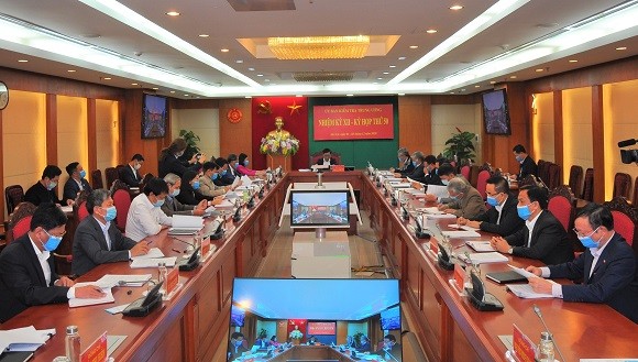 Cựu Chủ tịch Hà Nội Nguyễn Đức Chung "vi phạm rất nghiêm trọng quy định của Đảng" ảnh 1