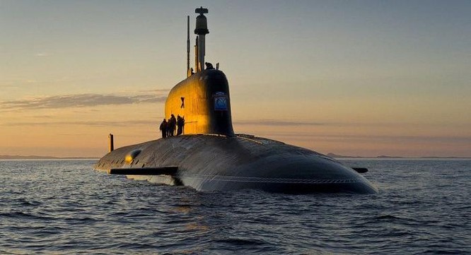 Yasen đối đầu Virginia: Tàu ngầm mới nhất của Nga tốt hơn của Mỹ ở điểm nào? ảnh 1