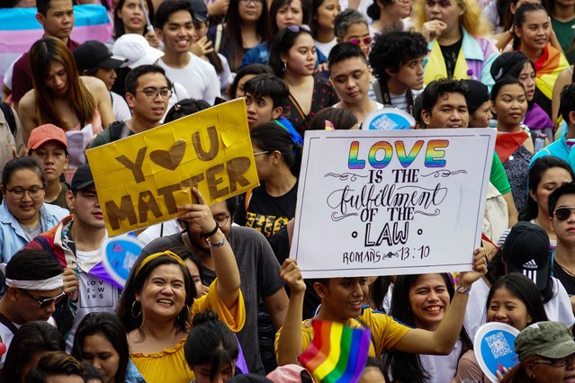 Ông Duterte từng cam kết hợp pháp hóa đám cưới đồng tính ở Philippines (Ảnh: Rappler)