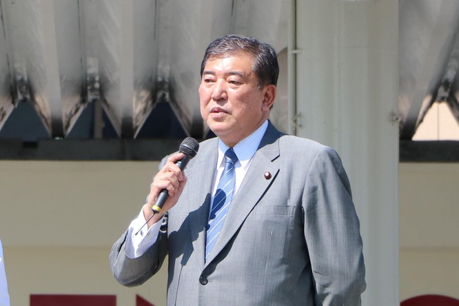 Ông Shigeru Ishiba là một gương mặt triển vọng nhưng lại đang bị cô lập trong đảng (Ảnh: Getty)