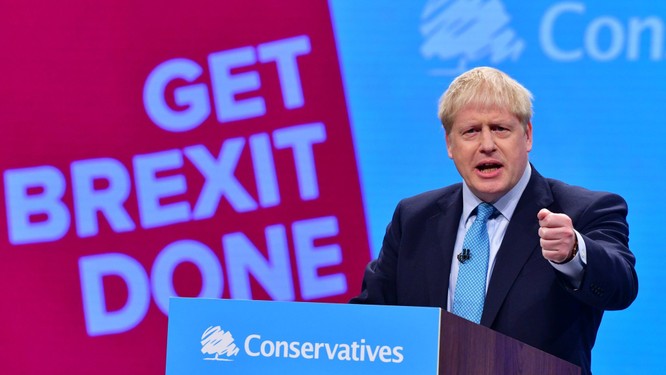 Thủ tướng Anh Boris Johnson vẫn phải lùi thời hạn chót Brexit tới 31/1/2020 (Ảnh: BBC)