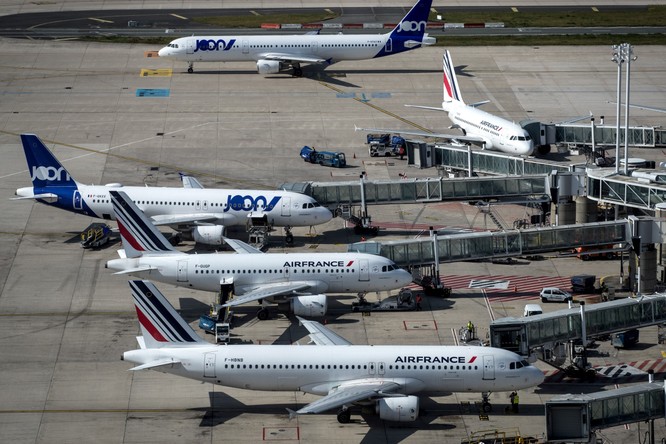 Hãng Air France của Pháp vừa ra quyết định ngừng tất cả chuyến bay qua không phân Iraq và Iran (Ảnh: CNN)