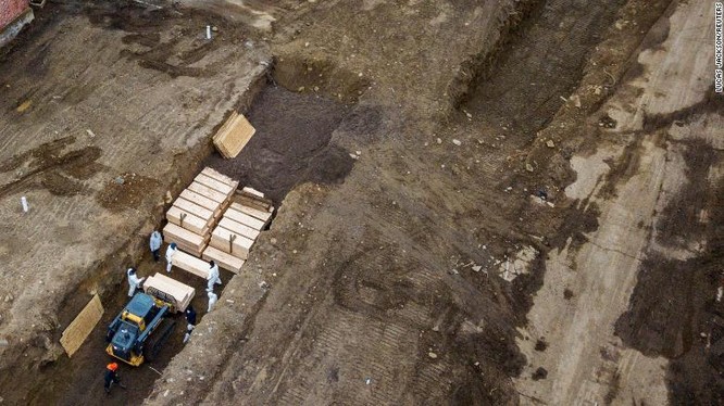 Việc chôn cất trên đảo Hart bị cho là nỗi hổ thẹn do được thực hiện bởi các tù nhân (Ảnh: CNN)
