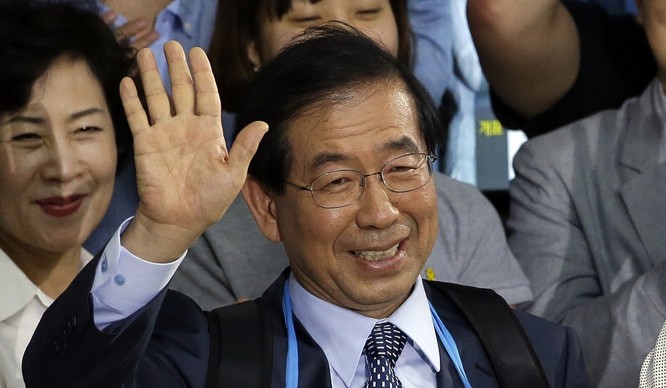 Thị trưởng Seoul Park Won-soo (Ảnh: AP)