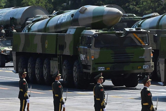 Mắc kẹt giữa đối đầu Mỹ-Trung, châu Á đang lao vào cuộc chạy đua tên lửa "cực kỳ nguy hiểm"! ảnh 1