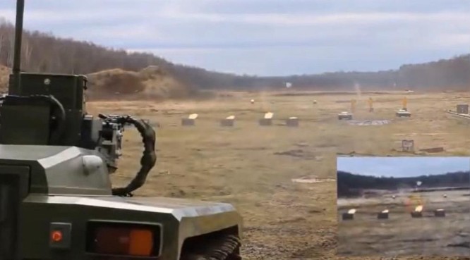 Nga công bố video thử nghiệm nguyên bản "robot sát thủ" ngoài đời thực ảnh 1