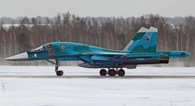Lực lượng Không quân Nga xác nhận tổn thất đầu tiên tại Ukraine ảnh 1