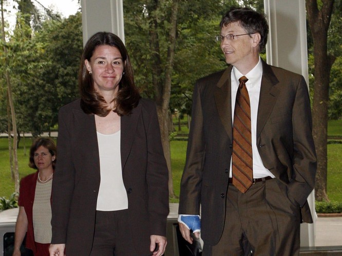 Nhìn lại cuộc hôn nhân 27 năm của vợ chồng Bill Gates ảnh 1
