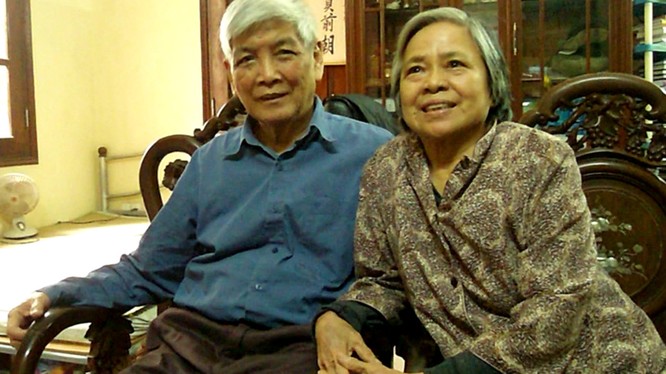 Vợ chồng nhà thơ Việt Phương