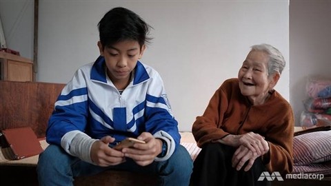 Cộng đồng quốc tế ngả mũ kính phục trình độ IT của “cụ còng xì tin” ảnh 1