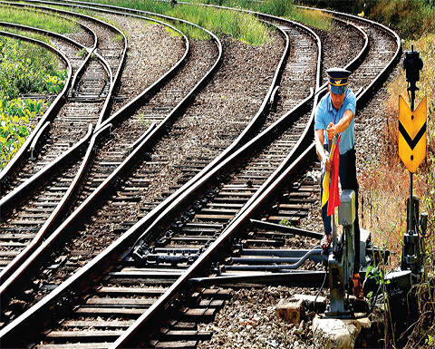 Công tác bảo đảm an toàn đường sắt đang bị xem nhẹ? (bài 2) ảnh 1