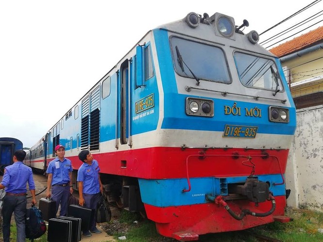 Đường sắt Việt Nam: 15 năm với 6 lần tách-nhập, vẫn chưa hết rối rắm (bài 3) ảnh 2
