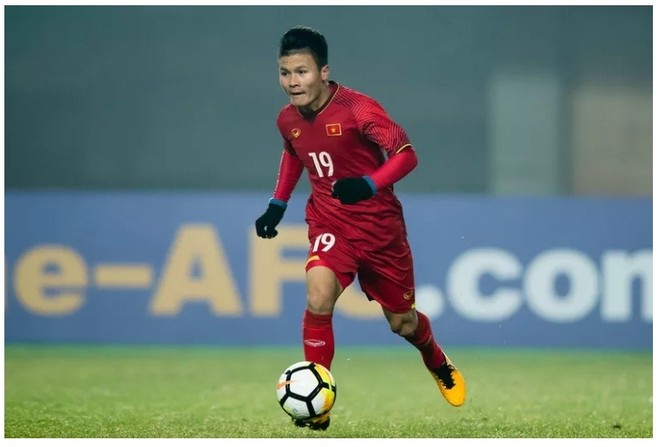 Tiền vệ Nguyễn Quang Hải - Quả bóng vàng Việt Nam 2018 ảnh 2