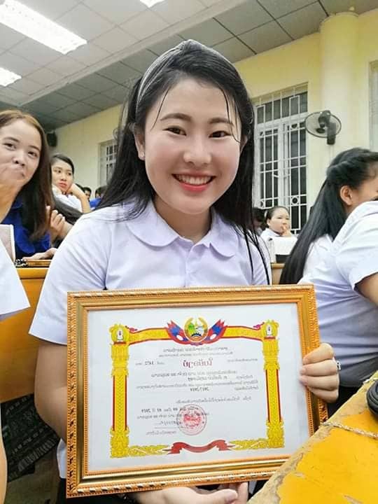 Nữ sinh Lào xinh đẹp, giỏi tiếng Việt, ước mơ trở lại Việt Nam ảnh 2