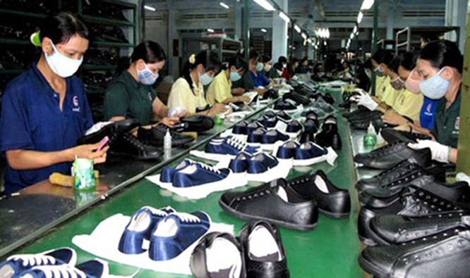 Da giày Việt Nam: mục tiêu xuất khẩu 24 tỷ USD của năm 2020 bên bờ vực phá sản ảnh 1