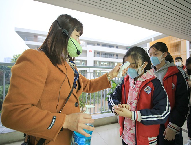 Bộ Y tế: Không để học sinh phải đeo khẩu trang y tế khi đến trường ảnh 2
