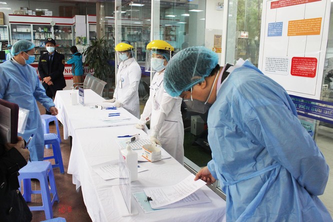 Bộ Y tế yêu cầu Bệnh viện Việt Pháp rút kinh nghiệm khi bệnh nhân 237 mắc COVID-19 đã 2 lần có mặt ở đây ảnh 4