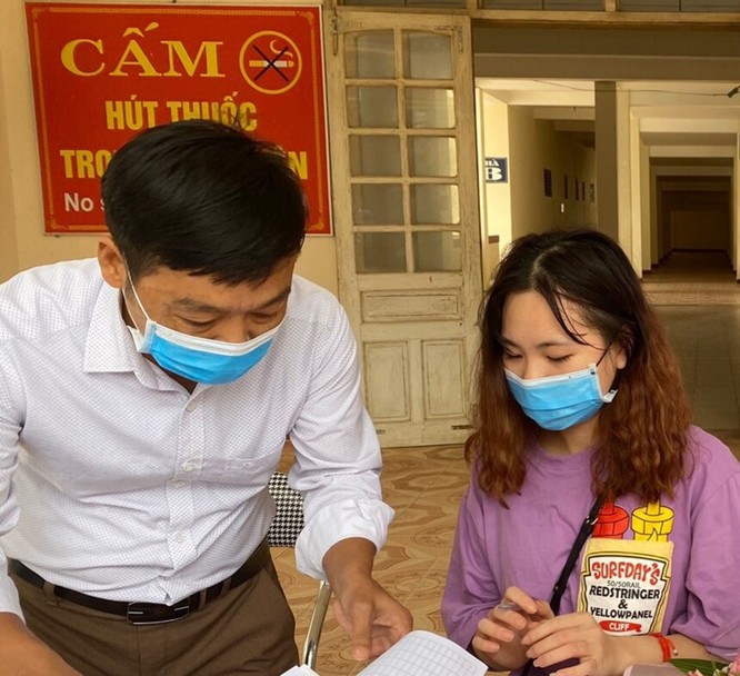 Nữ bệnh nhân mắc COVID-19 ở Hà Tĩnh đã khỏi bệnh ảnh 1