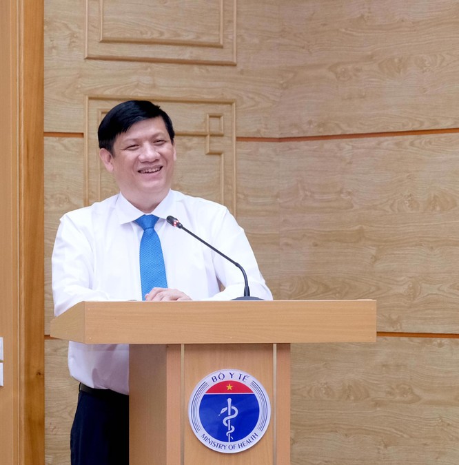 Bộ Y tế phối hợp với Bảo hiểm xã hội Việt Nam giải quyết mọi vướng mắc của BHYT ảnh 1