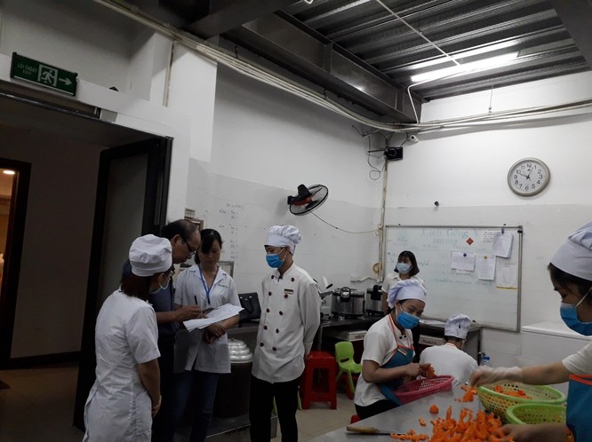 Nam Định: Siết kiểm tra an toàn thực phẩm trước thềm Đại hội ảnh 1