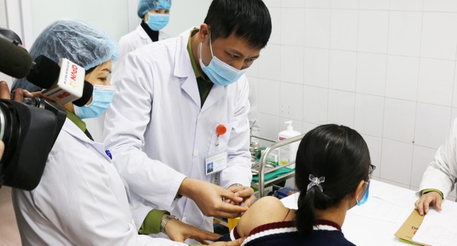 Lần đầu tiên Việt Nam có kho siêu lạnh bảo quản vaccine COVID-19, chuẩn bị cho tiêm phòng ảnh 1