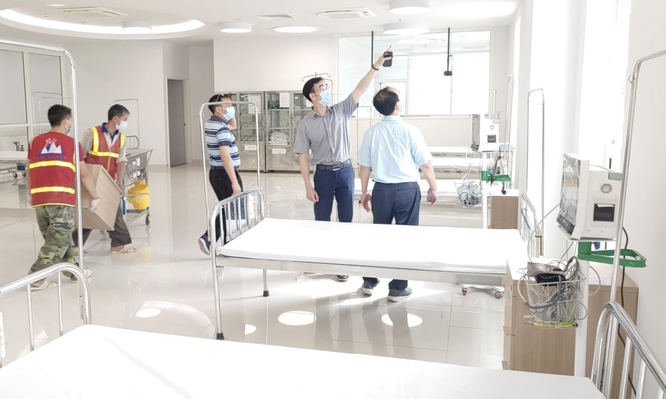 Sau 24h, Bệnh viện Bạch Mai cơ sở 2 ở Hà Nam trở thành bệnh viện dã chiến điều trị COVID-19 ảnh 1